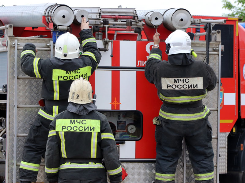 34 пожарно-спасательная часть объявляет набор на службу и работу граждан в возрасте до 40 лет, образование не ниже среднего общего (полного), отслуживших в Вооруженных силах РФ, на должности: пожарного, водителя.