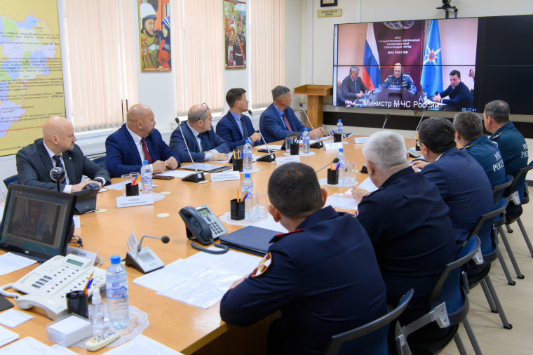 Калужская область участвует в штабной тренировке МЧС России по гражданской обороне.
